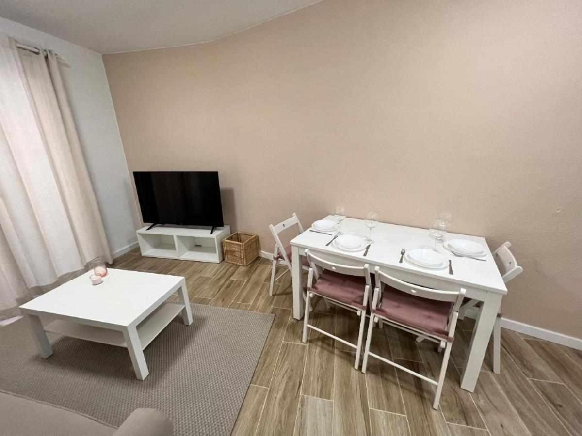Apartamenticos Libertad I サラゴサ エクステリア 写真