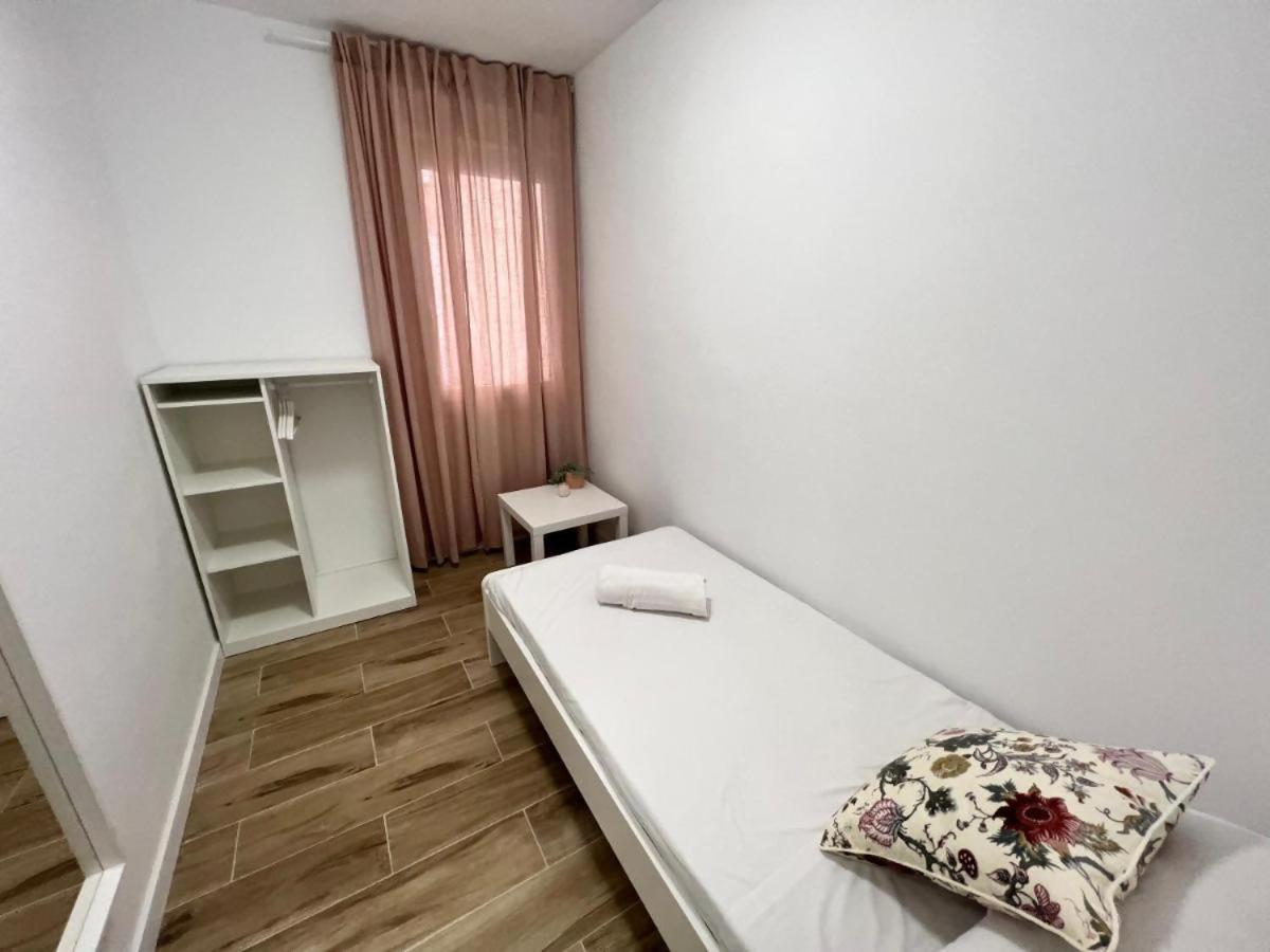 Apartamenticos Libertad I サラゴサ エクステリア 写真